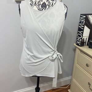 Banana Republic grey tan top size large